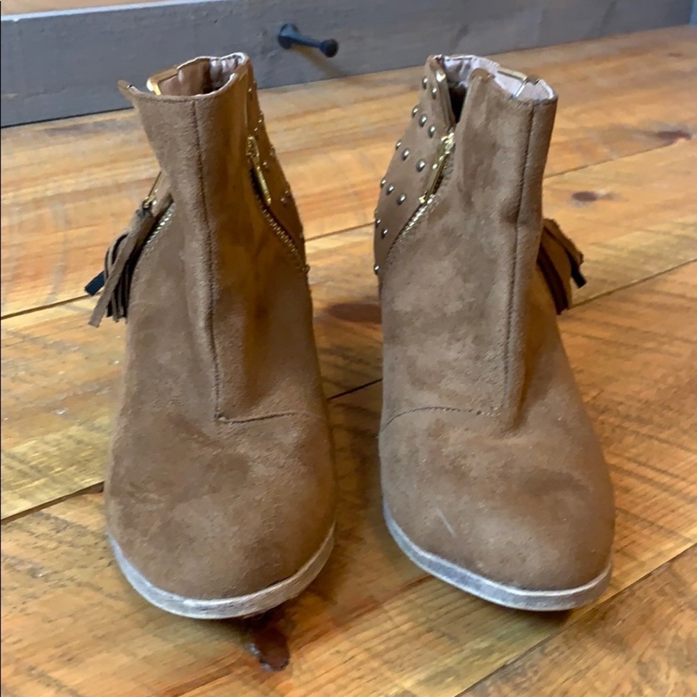 Dollhouse Mayday studded ankle boots Size 8 - Picture 4 of 11